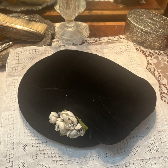 Sold on ETSY 1940s - 1950s Elegant Black Velvet Women's Hat with Floral Accent - Picture 3 of 5